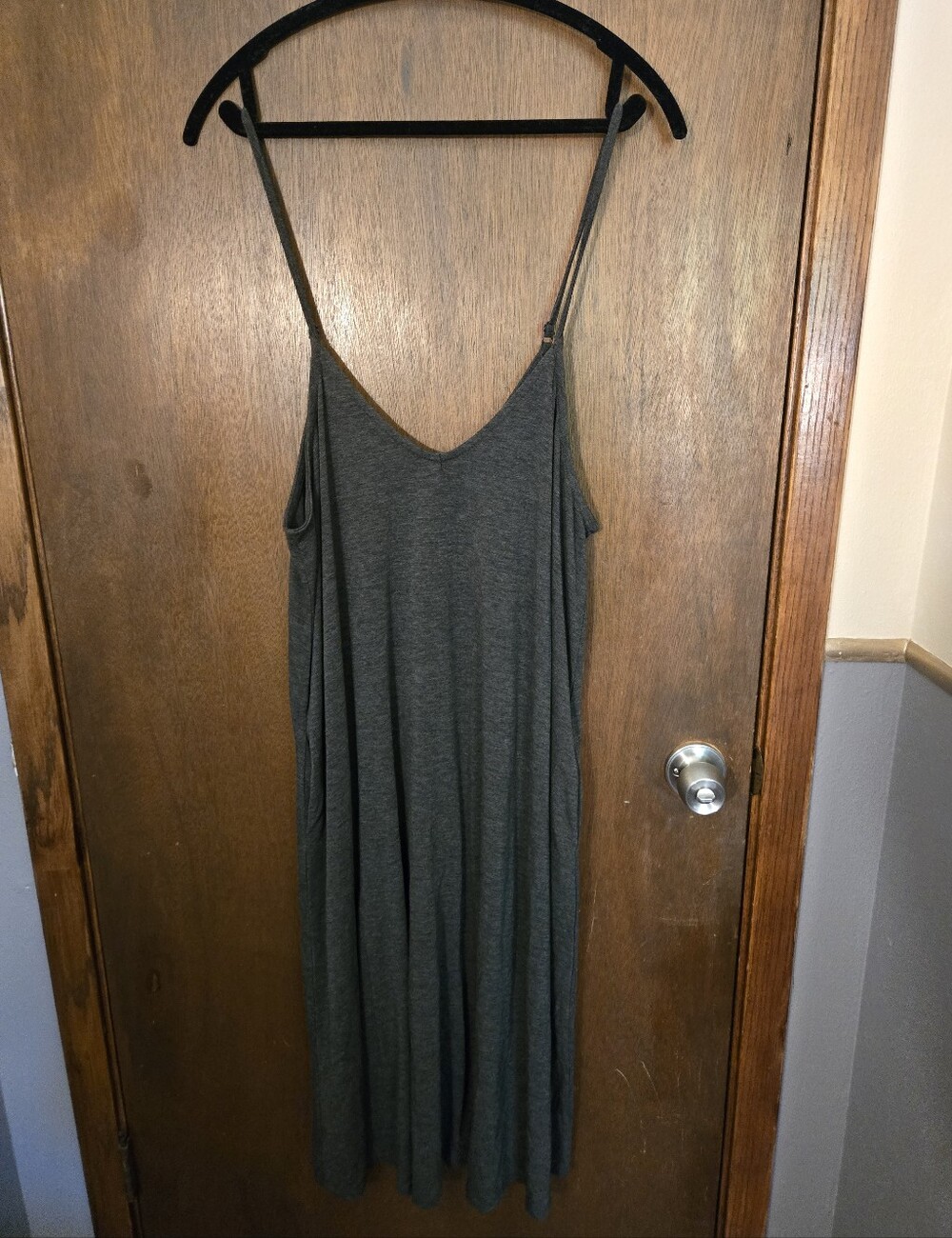 Zenana Outfitters Charcoal Gray V-Neck Spaghetti Strap Maxi Xl Pockets